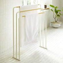 Ladda upp bild till gallerivisning, Handduksställ i vitt