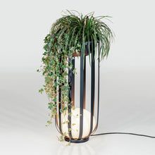 Ladda upp bild till gallerivisning, Bols utomhuslampa - kruka