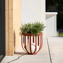 Ladda upp bild till gallerivisning, Bols utomhuslampa - kruka