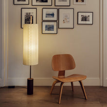 Ladda upp bild till gallerivisning, Dorica golvlampa