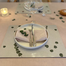 Load image into Gallery viewer, Fleur/Eucalyptus underlägg 1 st