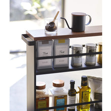 Ladda upp bild till gallerivisning, Yamazaki Tower Roller i köket