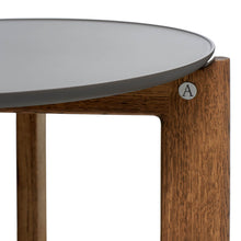 Ladda upp bild till gallerivisning, Nougat/ American Walnut Oak