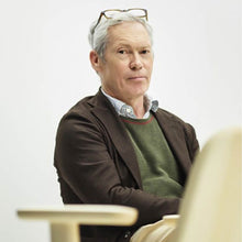 Ladda upp bild till gallerivisning, Lightwood Chair (stoppad sits)