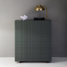 Ladda upp bild till gallerivisning, Kilt Cabinet 90