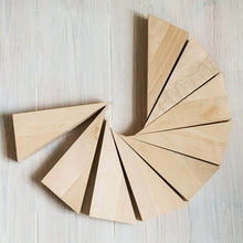 Ladda upp bild till gallerivisning, Lilla Snåland pall