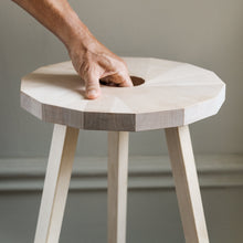 Ladda upp bild till gallerivisning, Lilla Snåland pall