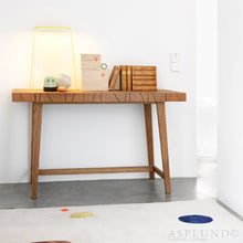 Ladda upp bild till gallerivisning, Vass skrivbord