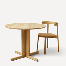 Ladda upp bild till gallerivisning, Trefoil Round Table Ø90