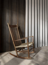 Ladda upp bild till gallerivisning, Wegner J16 Rocking Chair