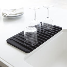 Ladda upp bild till gallerivisning, Avrinningsbricka i silikon från Yamazaki