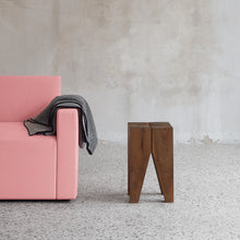 Ladda upp bild till gallerivisning, Backenzahn™ Stool