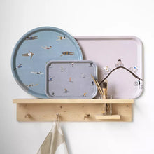 Ladda upp bild till gallerivisning, Bricka skidåkare