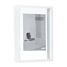 Ladda upp bild till gallerivisning, Vit