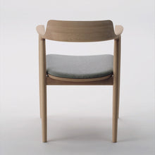 Ladda upp bild till gallerivisning, Whitish Flano 4099