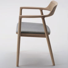 Ladda upp bild till gallerivisning, Whitish Flano 4099