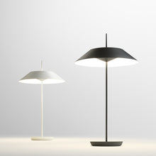 Ladda upp bild till gallerivisning, Vibia Mayfair 5505 svart och vit
