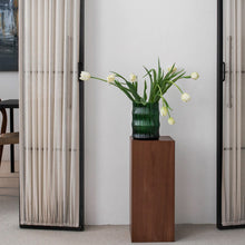 Ladda upp bild till gallerivisning, Lina vas