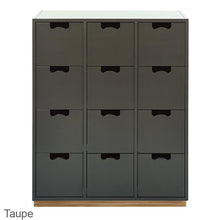 Ladda upp bild till gallerivisning, Snö B byrå