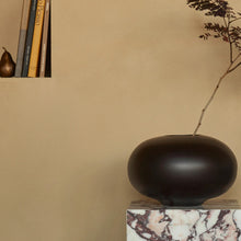 Load image into Gallery viewer, Surround Vase