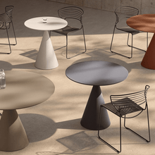Load image into Gallery viewer, Clay Bistrot - Concrete outdoor
