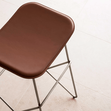 Ladda upp bild till gallerivisning, Endless barstool
