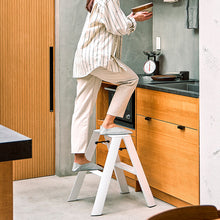 Ladda upp bild till gallerivisning, Lucano trappstege 2-step
