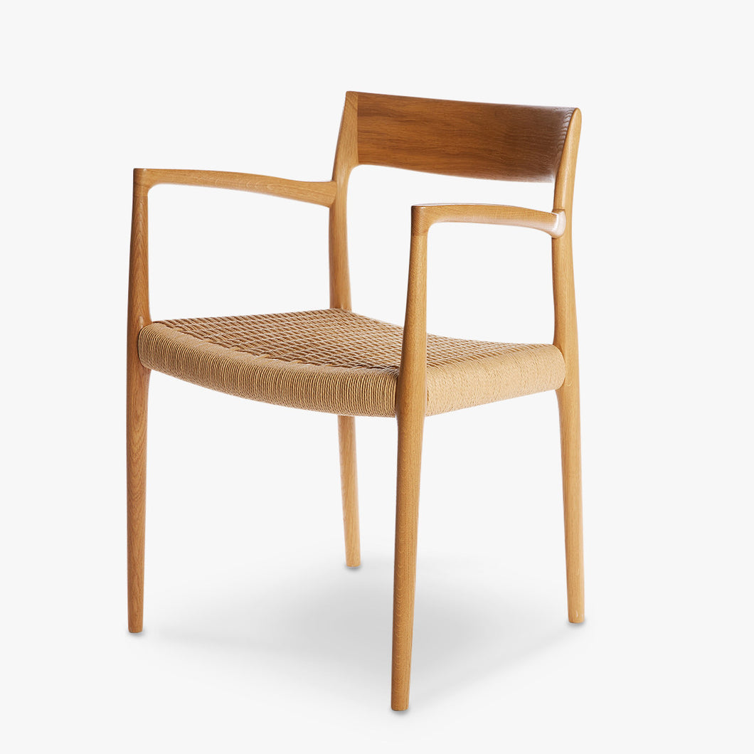 JL Möller Chair No 57