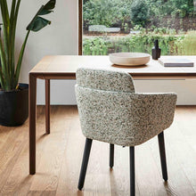 Load image into Gallery viewer, Shift Extendable Table
