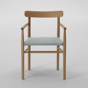 Lightwood Armchair (stoppad sits)